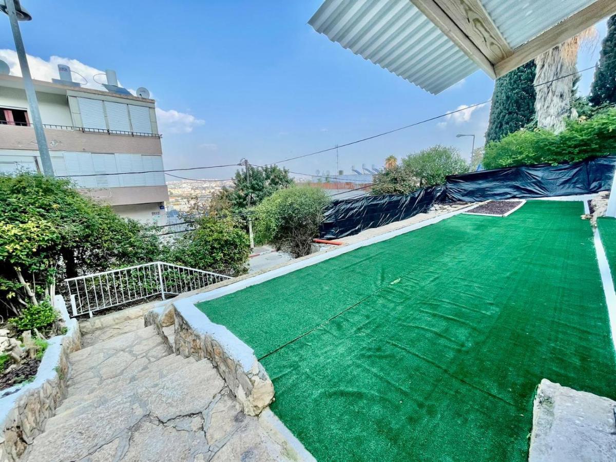 יחידות אירוח נוף המפרץ Apartment Haifa Exterior photo