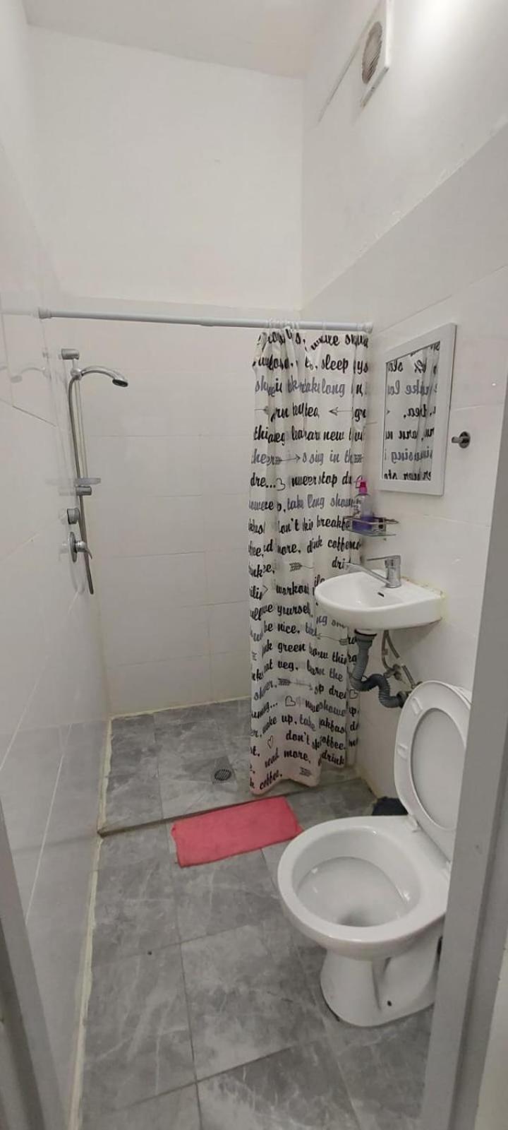 יחידות אירוח נוף המפרץ Apartment Haifa Exterior photo